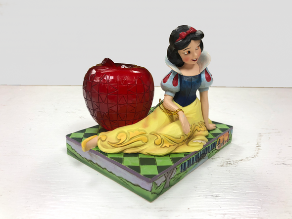 Snow White & Apple