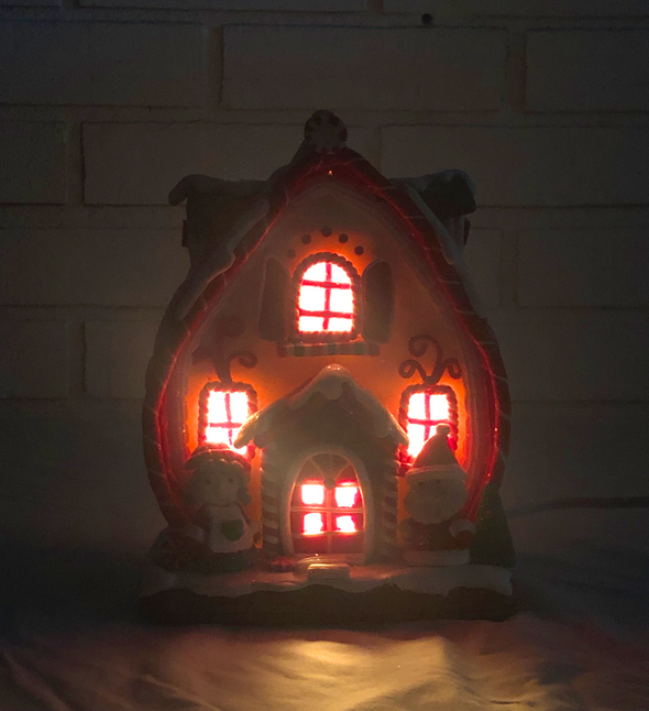 7" Red/White Gingerbread House w/C7 Bulb (Asstd.)
