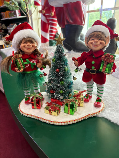 Lighted Tree Trimming Elf Set